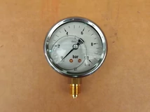 MANOMÉTER d=63 MM 0-10 BAR 1/4 COL ALSÓ ÁLLÁSÚ